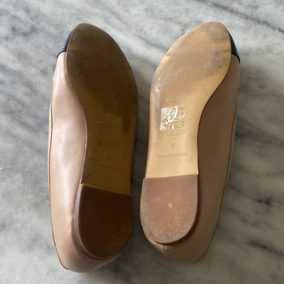 J. Crew cap toe flats size 8 - Picture 4 of 6